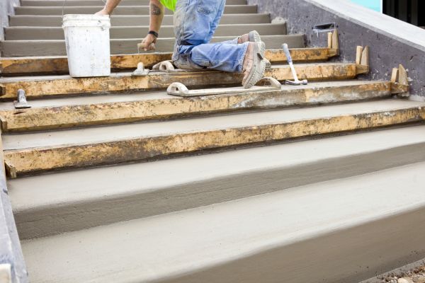 Concrete Steps Pouring in Turlock